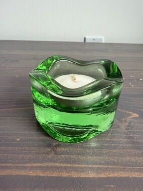 Vintage Pier 1 wavy glass tea light candle holder